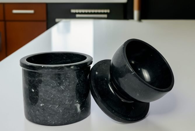 Butter-Keeper-Black-easy-to-clean